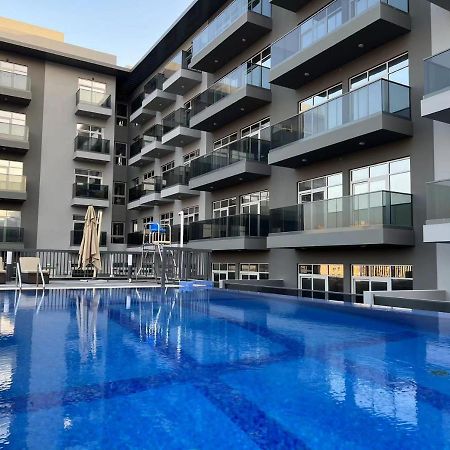 Penrose Place Dubai Jvc Exterior photo