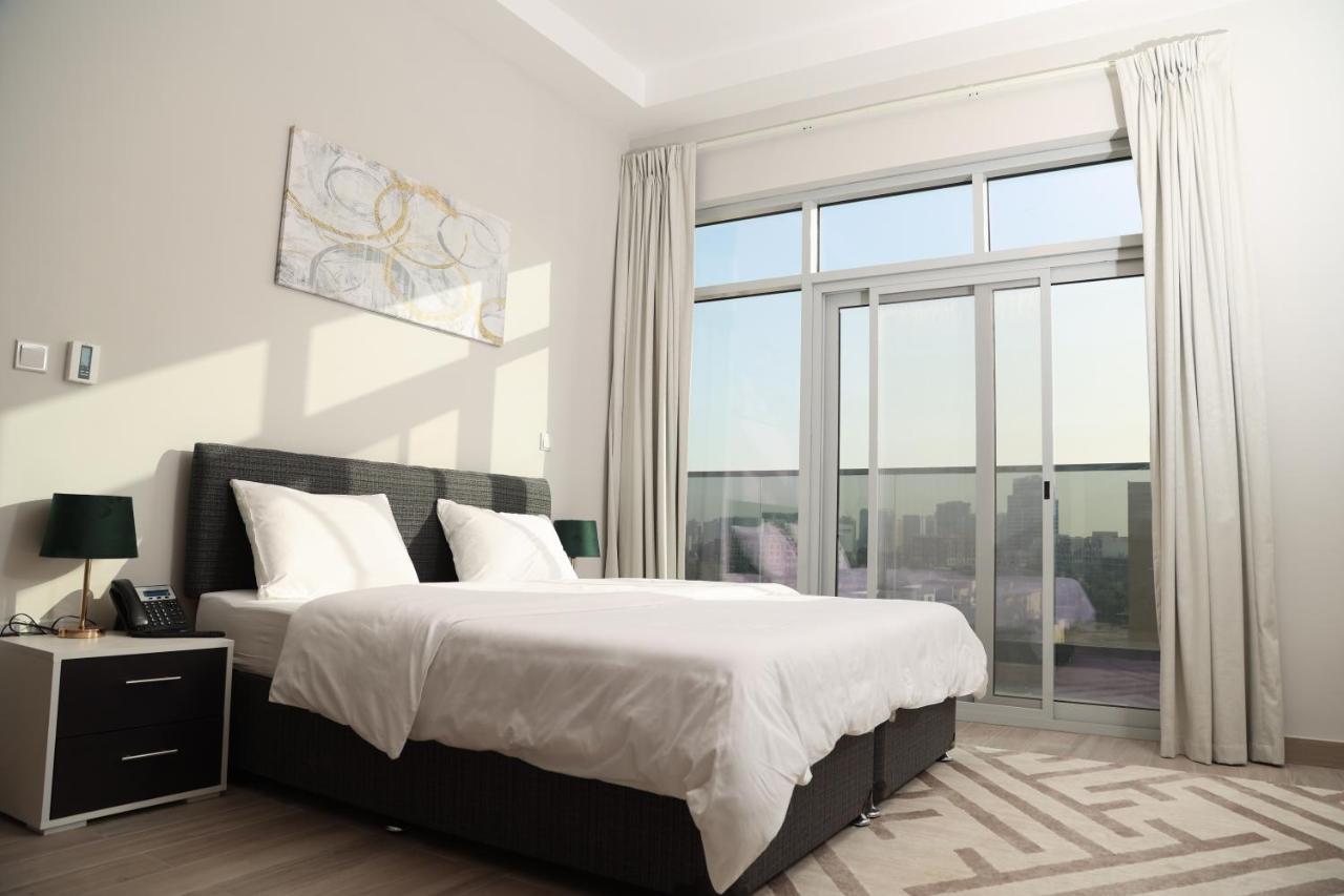 Penrose Place Dubai Jvc Exterior photo