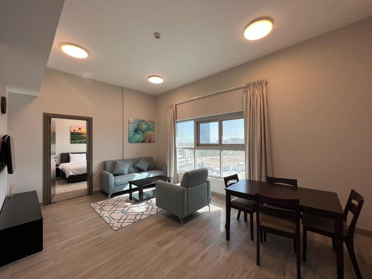 Penrose Place Dubai Jvc Exterior photo